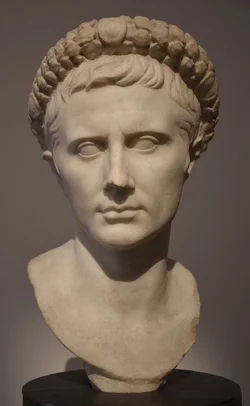 Bust_of_Augustus_wearing_the_Corona_Civica,_ca._29_BC,_found_in_Rome,_Moi,_Auguste,_Empereur_d...jpg