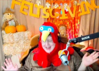 birdcostume.jpg