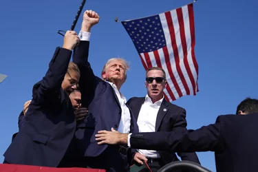 Trump Assassination Attempt - Evan Vucci.jpeg