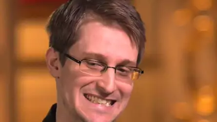 a-edward-snowden-john-oliver.jpg