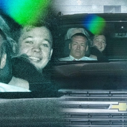 Kyle-Rittenhouse-grins-as-he-leaves-Kenosha-court-after-being.jpg