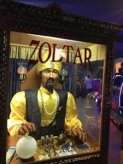 zoltar.jpg