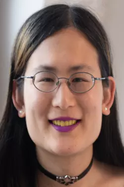41-liz-oblong.png