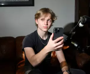 Screenshot 2025-01-10 at 17-01-37 Could Dean Withers Be One of the Democrats’ TikTok Bro Whisp...png Screenshot 2025-01-10 at 17-01-37 Could Dean Withers Be One of the Democrats’ TikTok Bro Whisp...png