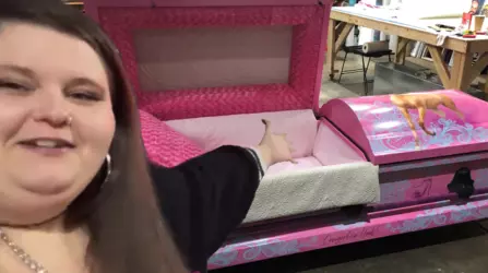 Coffin haul, trying out coffins for the first time; I'M GONNA DIE SOON?!?