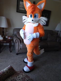 Tails28228.jpg