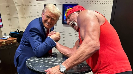 Hulk Hogan Donald Trump October 2024 arm wrestle.jpg