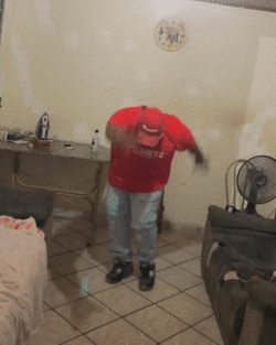 1723901523898-1.gif