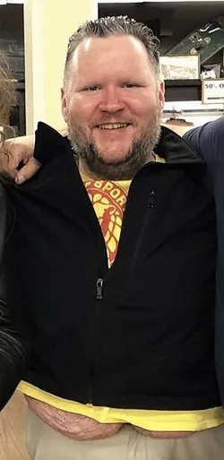 Gunt.jpg