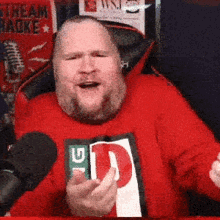 ethan-ralph-gunt.gif