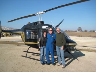 Parents and Helicopter 20100201.jpg