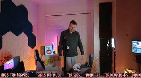 Screenshot_20250128_214542_YouTube.jpg