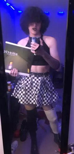 1738953070695.png