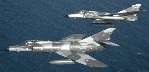 38-Super-Etendard-02.jpg