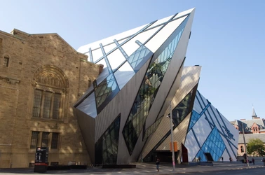 The Royal Ontario Museum.jpg
