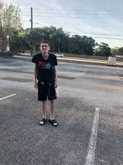 1739801368346.png