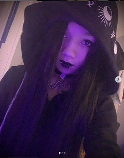 Violet Anderson.jpg