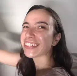 1739913618913.png