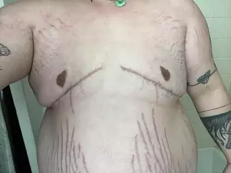 update-heart-nips-and-stretch-marks-galore-v0-ney6g5g180je1.jpg