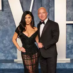 jeff-bezos-and-lauren-s-c3-a1nchez-attend-the-2023-vanity-fair-news-photo-1686838450.jpg