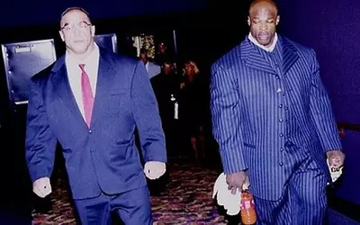 ronnie in suit.webp
