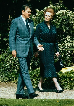1409348184842_wps_41_FORMER_U_S_PRESIDENT_RONA.jpg