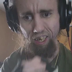 Raxx Teeth (1).jpg