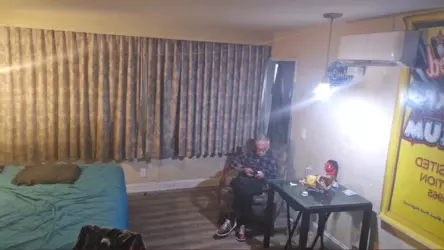 Andy Dick.png