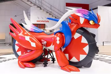 honda-unveil-pokemon-korraidon-motorcycle-moving-hands-face-eyes-feet-designboom-03-1.jpg