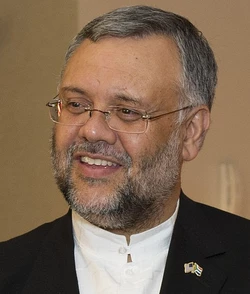 720px-Ebrahim_Rasool_at_the_Pentagon_July_25,_2012.jpg