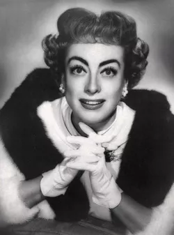 22df46765a48b0c9f54a0542ed0e27eb--joan-crawford-queen-bees.jpg