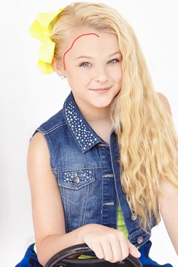 JoJo_Siwa_6.jpg