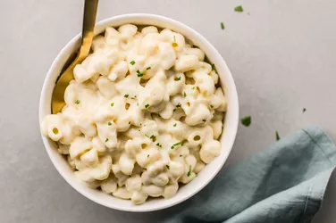cheesy-bechamel-sauce-recipe-335001-hero-02-5c18705046e0fb00010b9fa0.jpg