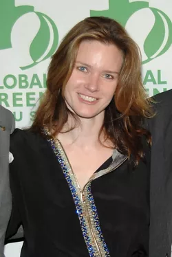 justine (2).jpg