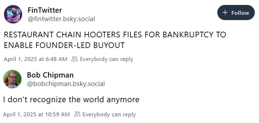 hooters.jpg