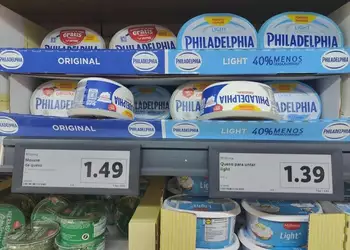 Spain turning Non EU products upside down on shelves in shops as a form of boycott.jpeg