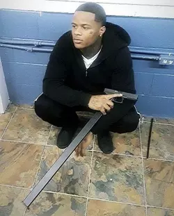 gideon-the-gangster-long-arm-of-the-hood-v0-unbgjyf0tik81.webp