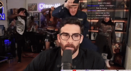 ezgif-427e4d633e3583.gif