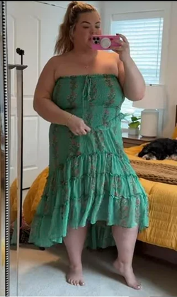 argreendress2.webp