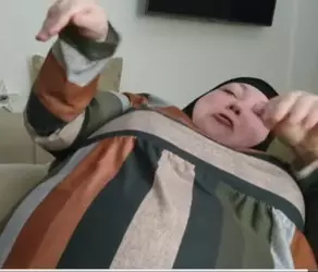 Screenshot_20250430_204610_YouTube.webp