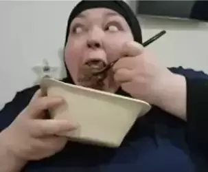 Bedpan Mukbang.webp