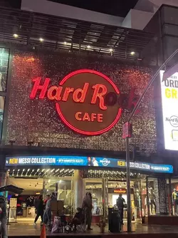 hard-r-cafe-v0-cmh0ou3ni7ha1.webp