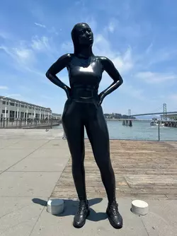 new-sculpture-by-the-ferry-building-as-sounds-turn-to-noise-v0-ceuxfmlk5dcd1.webp