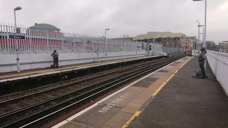 Joy_Battick_Statues_at_Brixton_Station.webp