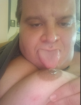 736083