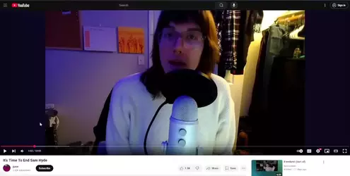 sam hyde troon.webp