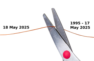 scissors-cut-the-thread-picture-id971527050-1148209429.webp