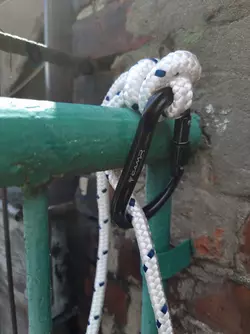 Carabiner 2.webp