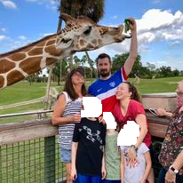 rgiraffe.webp