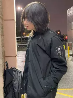1749042072701.webp